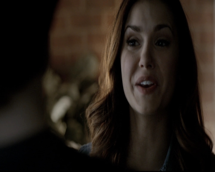 VampireDiariesWorld-dot-nl_6x19Because1147.jpg