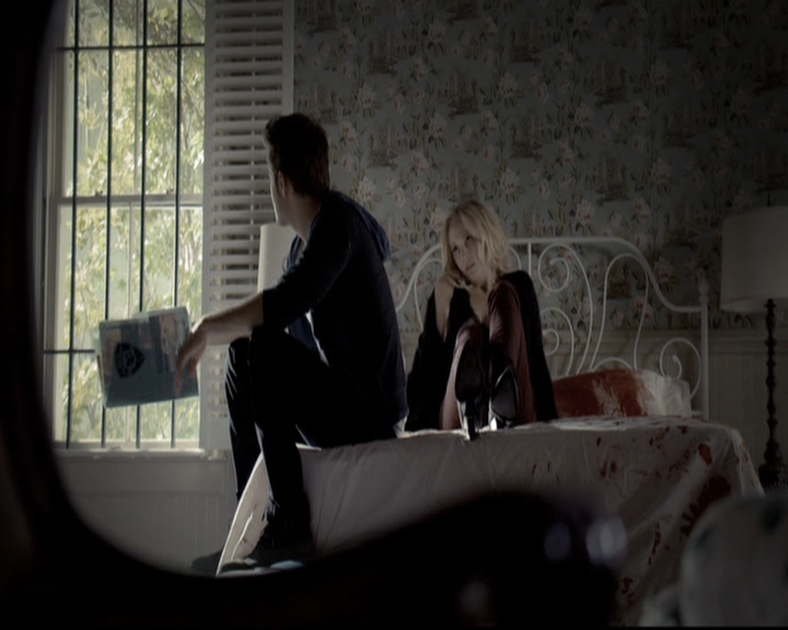 VampireDiariesWorld-dot-nl_6x19Because1220.jpg