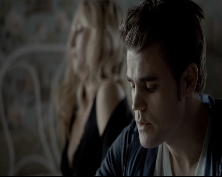 VampireDiariesWorld-dot-nl_6x19Because1228.jpg