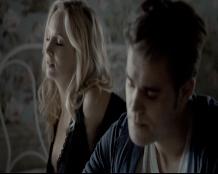 VampireDiariesWorld-dot-nl_6x19Because1230.jpg