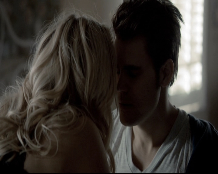 VampireDiariesWorld-dot-nl_6x19Because1266.jpg