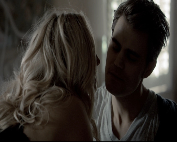 VampireDiariesWorld-dot-nl_6x19Because1270.jpg