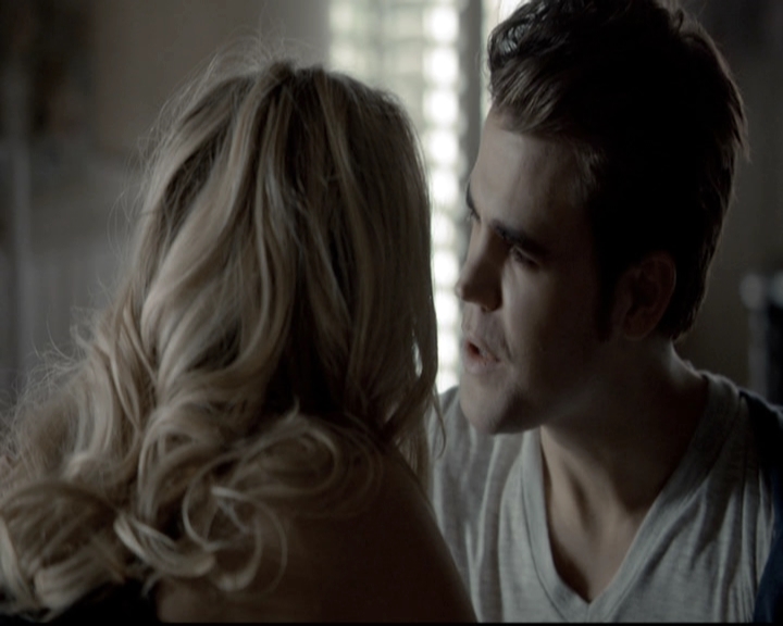 VampireDiariesWorld-dot-nl_6x19Because1275.jpg