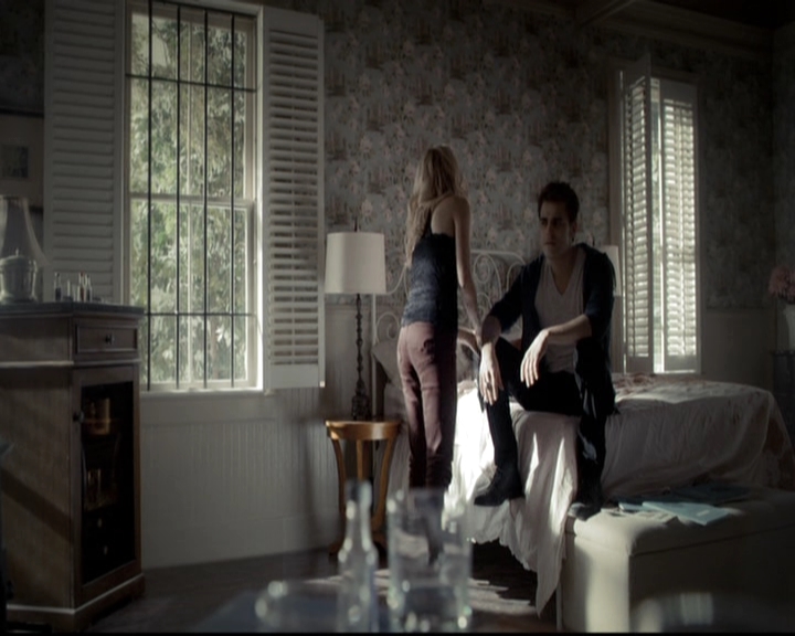 VampireDiariesWorld-dot-nl_6x19Because1289.jpg