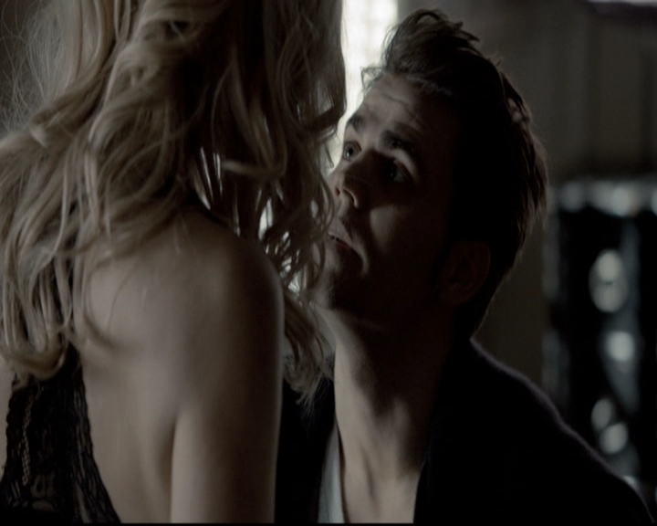 VampireDiariesWorld-dot-nl_6x19Because1303.jpg