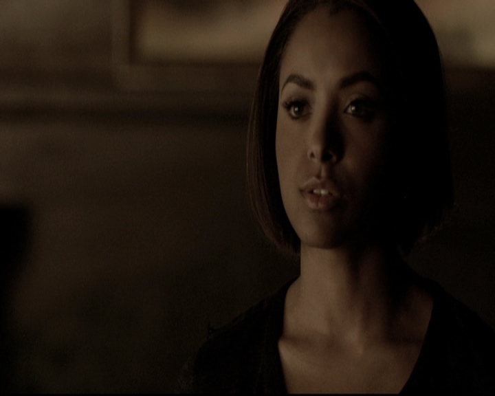 VampireDiariesWorld-dot-nl_6x19Because1391.jpg