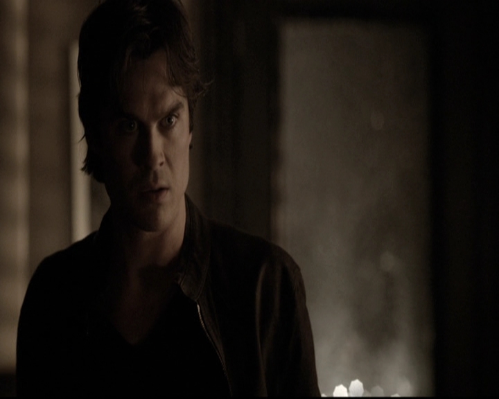 VampireDiariesWorld-dot-nl_6x19Because1402.jpg