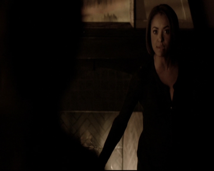 VampireDiariesWorld-dot-nl_6x19Because1404.jpg