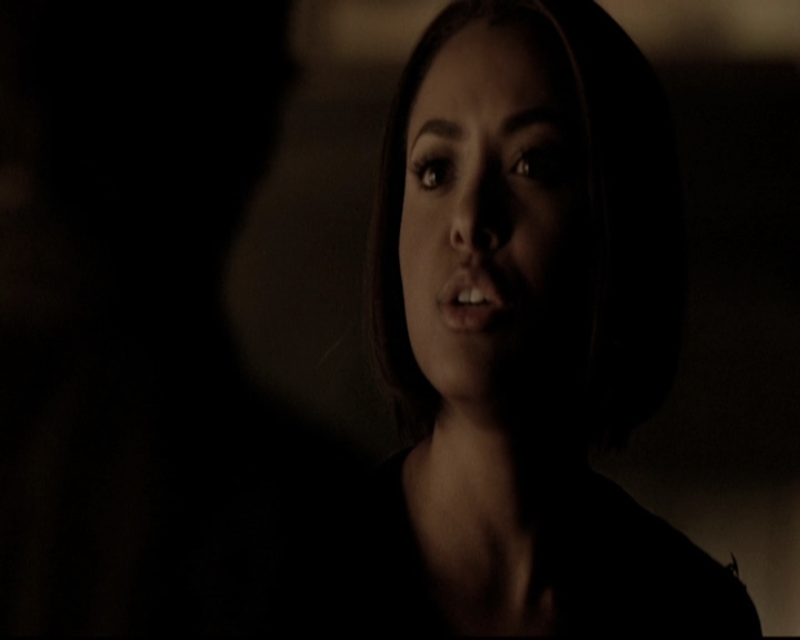 VampireDiariesWorld-dot-nl_6x19Because1416.jpg