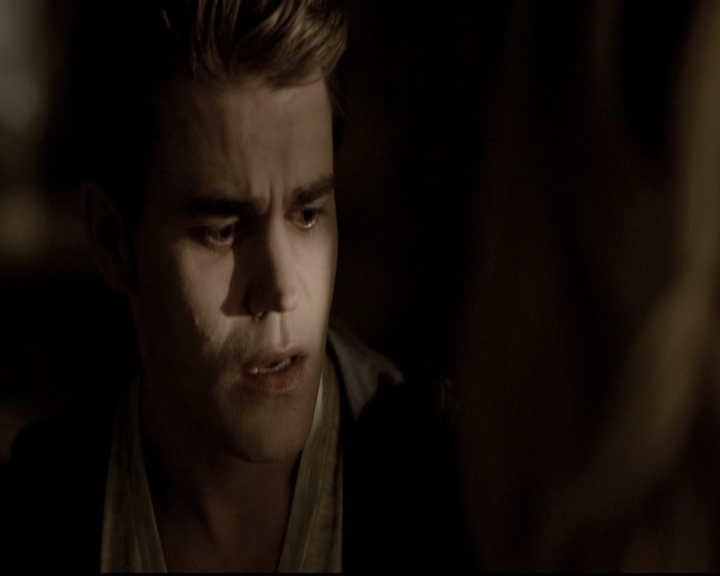 VampireDiariesWorld-dot-nl_6x19Because1587.jpg