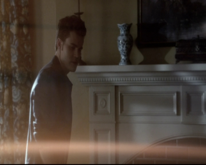 VampireDiariesWorld-dot-nl_6x19Because1611.jpg