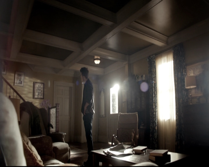 VampireDiariesWorld-dot-nl_6x19Because1619.jpg