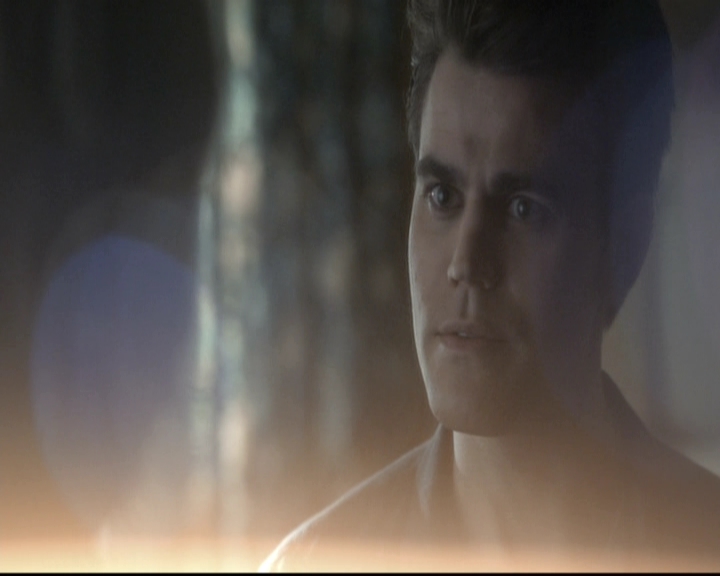 VampireDiariesWorld-dot-nl_6x19Because1636.jpg