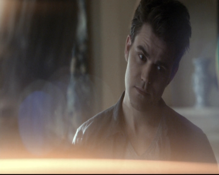 VampireDiariesWorld-dot-nl_6x19Because1657.jpg