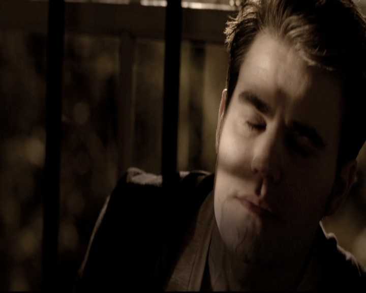 VampireDiariesWorld-dot-nl_6x19Because1707.jpg