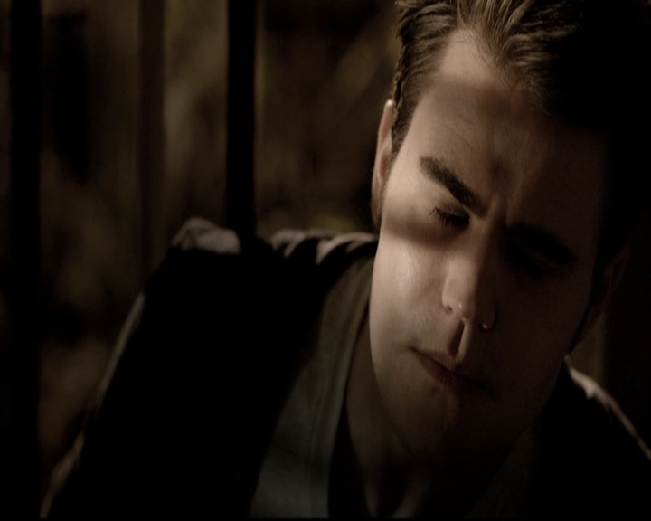 VampireDiariesWorld-dot-nl_6x19Because1709.jpg