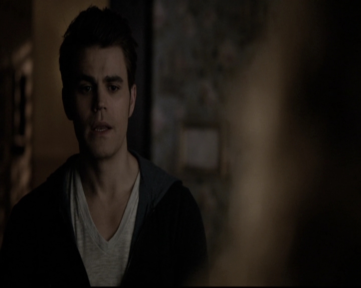 VampireDiariesWorld-dot-nl_6x19Because1986.jpg