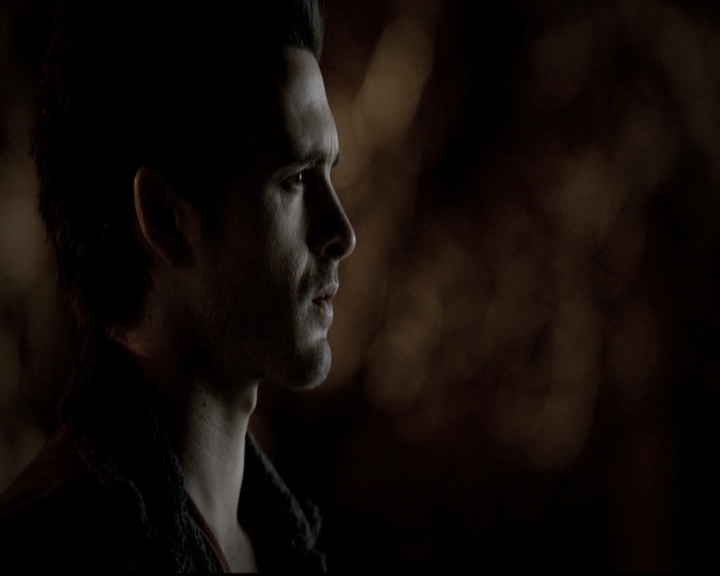 VampireDiariesWorld-dot-nl_6x19Because2067.jpg