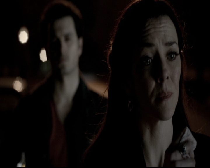 VampireDiariesWorld-dot-nl_6x19Because2076.jpg