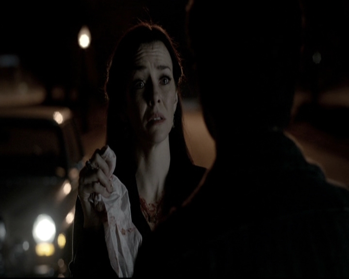 VampireDiariesWorld-dot-nl_6x19Because2105.jpg