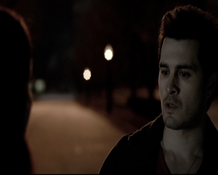 VampireDiariesWorld-dot-nl_6x19Because2108.jpg