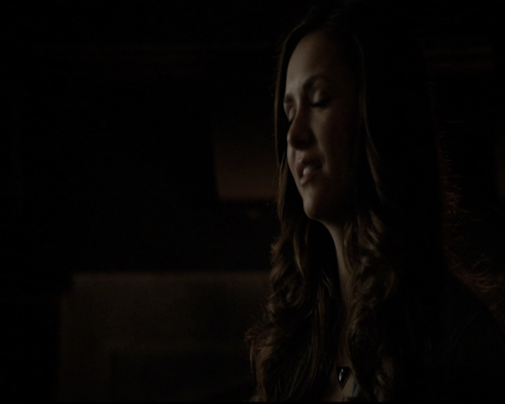 VampireDiariesWorld-dot-nl_6x19Because2190.jpg