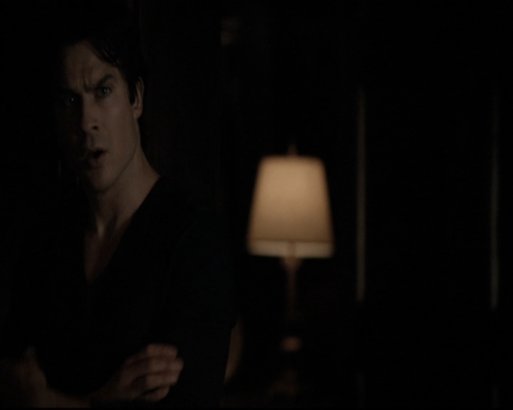 VampireDiariesWorld-dot-nl_6x19Because2192.jpg