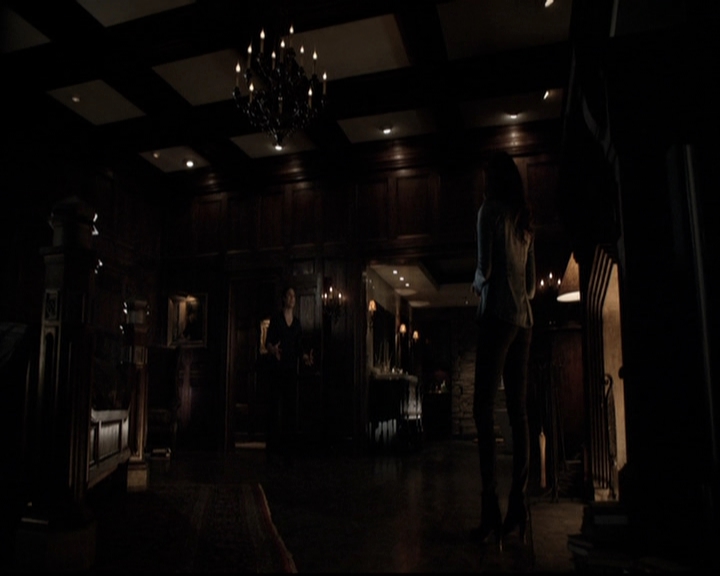 VampireDiariesWorld-dot-nl_6x19Because2198.jpg