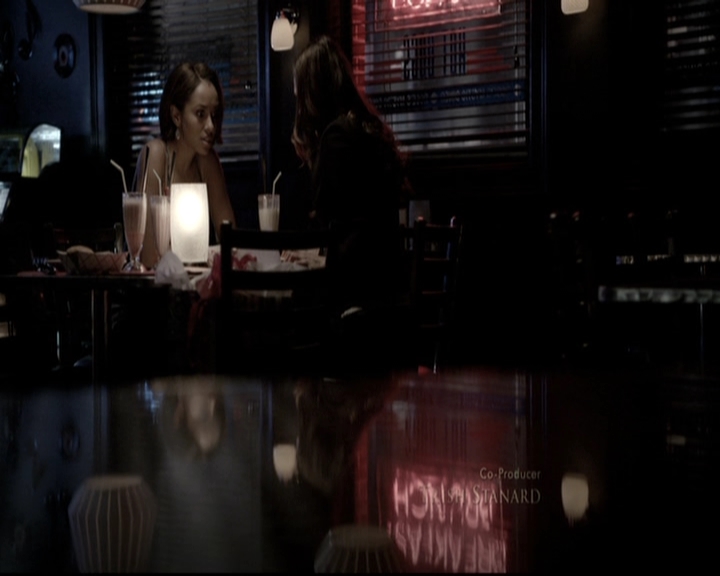 VampireDiariesWorld-dot-nl_6x20IdLeaveMyHappyHomeForYou0169.jpg