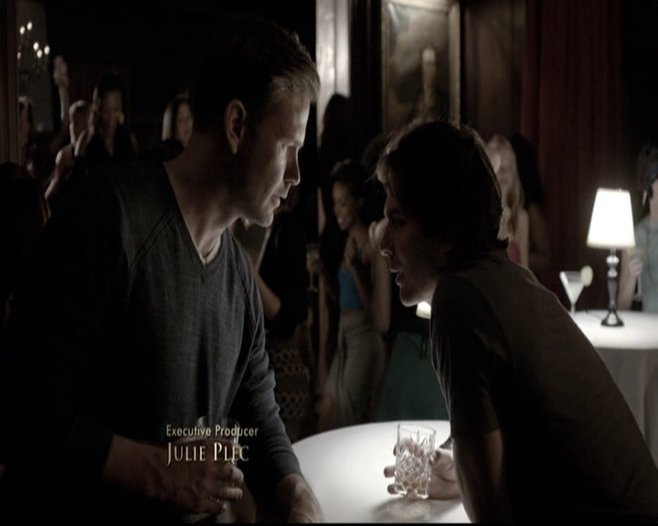 VampireDiariesWorld-dot-nl_6x20IdLeaveMyHappyHomeForYou0213.jpg