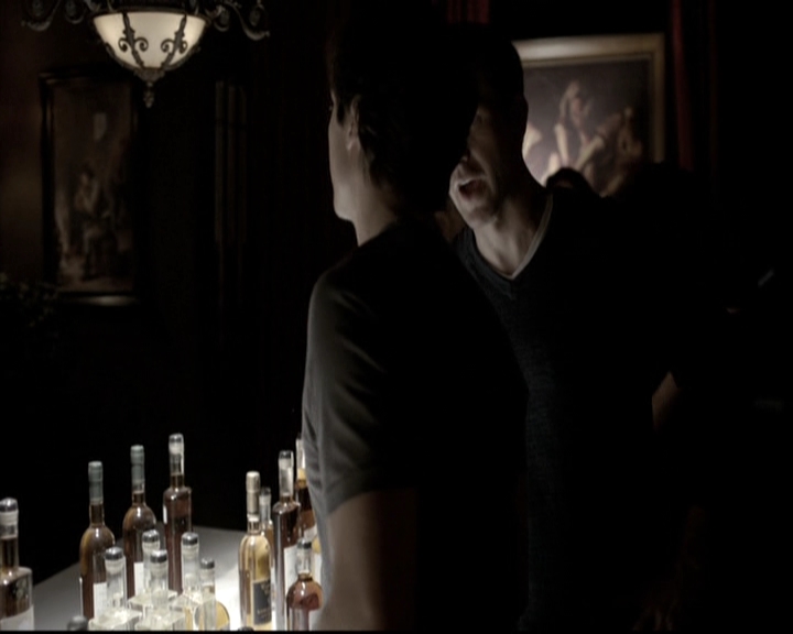 VampireDiariesWorld-dot-nl_6x20IdLeaveMyHappyHomeForYou0235.jpg