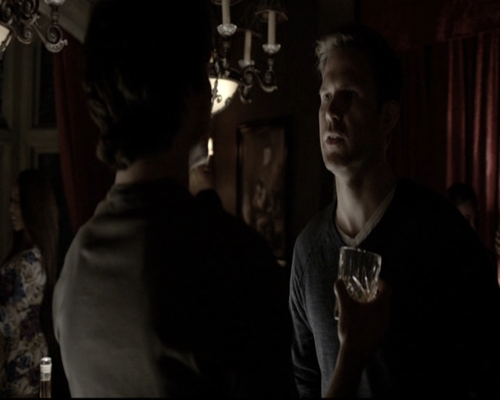 VampireDiariesWorld-dot-nl_6x20IdLeaveMyHappyHomeForYou0250.jpg