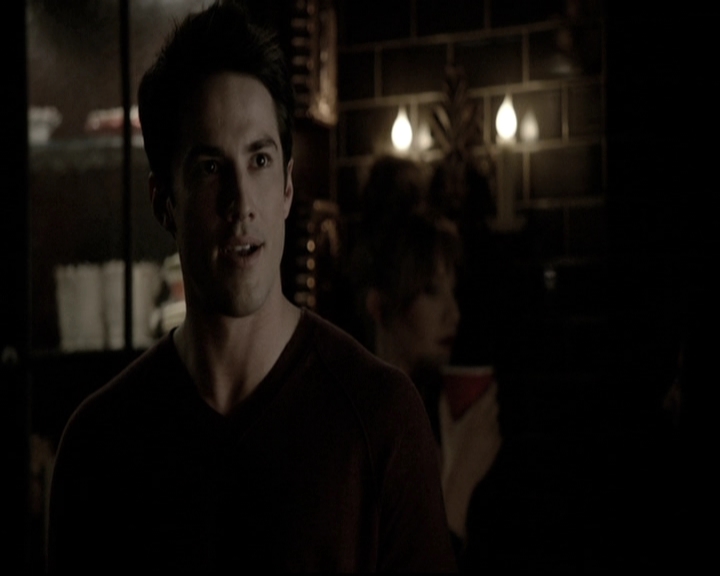 VampireDiariesWorld-dot-nl_6x20IdLeaveMyHappyHomeForYou0288.jpg