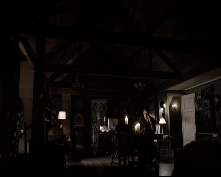 VampireDiariesWorld-dot-nl_6x20IdLeaveMyHappyHomeForYou0316.jpg