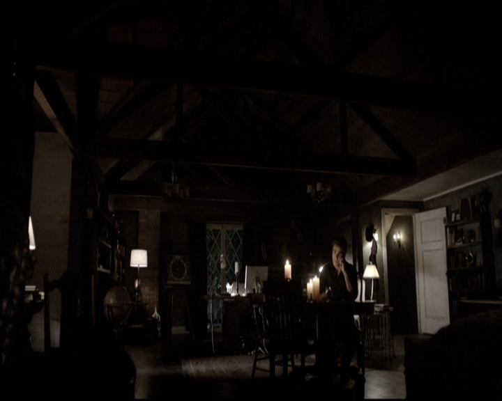 VampireDiariesWorld-dot-nl_6x20IdLeaveMyHappyHomeForYou0324.jpg