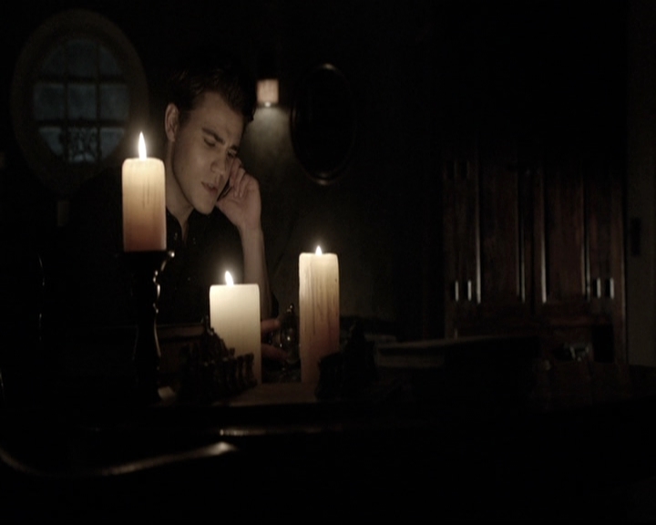 VampireDiariesWorld-dot-nl_6x20IdLeaveMyHappyHomeForYou0328.jpg