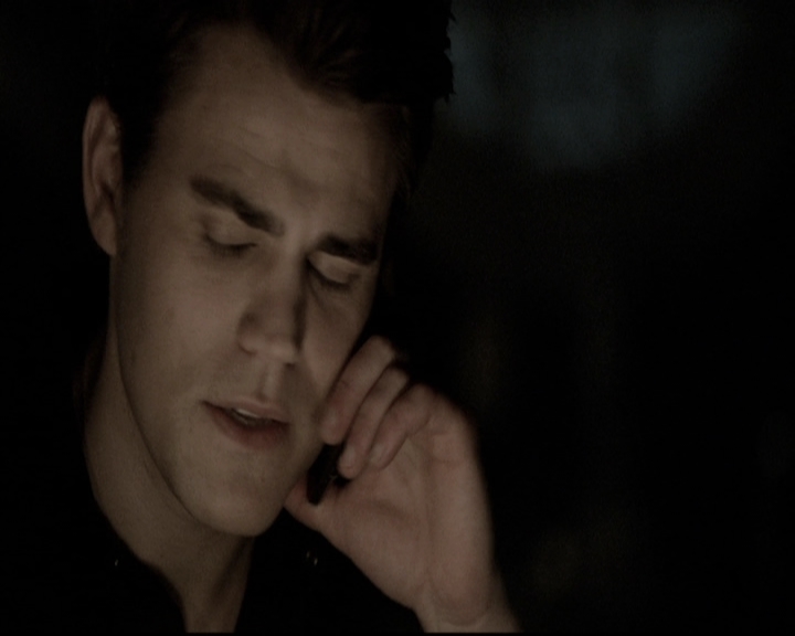 VampireDiariesWorld-dot-nl_6x20IdLeaveMyHappyHomeForYou0330.jpg