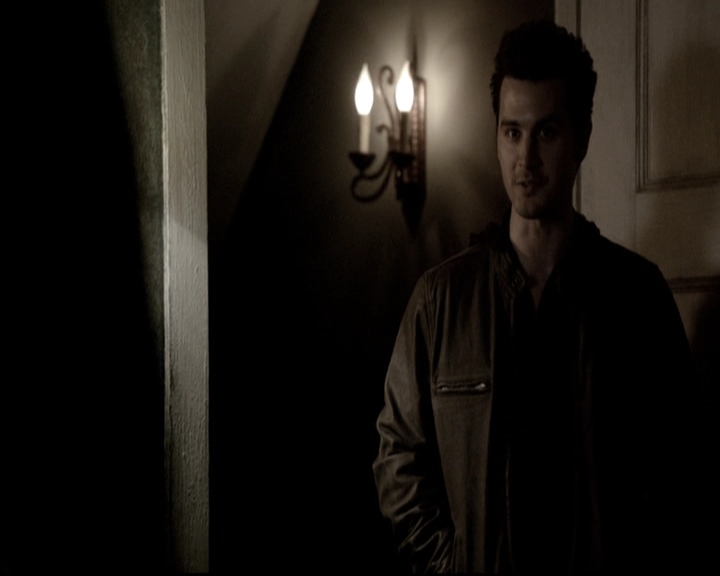 VampireDiariesWorld-dot-nl_6x20IdLeaveMyHappyHomeForYou0362.jpg