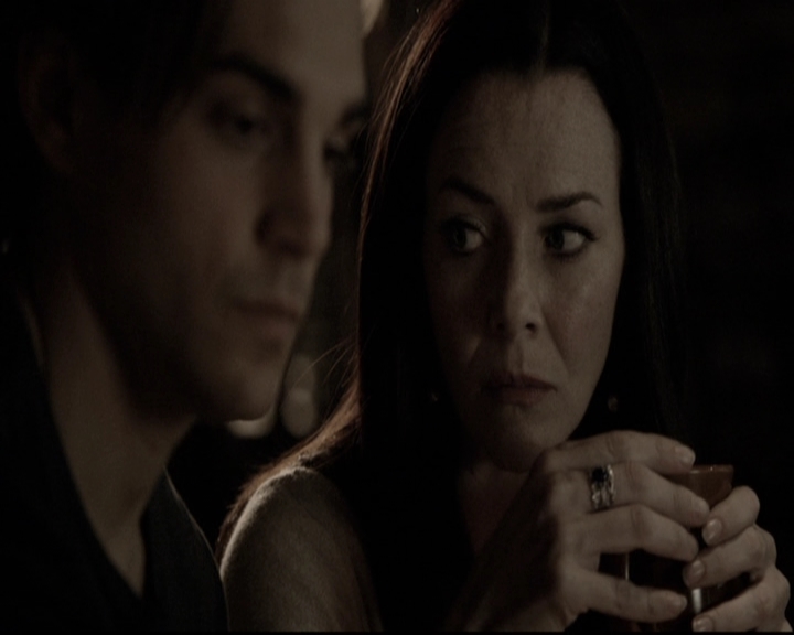 VampireDiariesWorld-dot-nl_6x20IdLeaveMyHappyHomeForYou0386.jpg