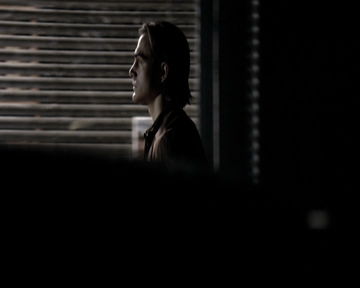 VampireDiariesWorld-dot-nl_6x20IdLeaveMyHappyHomeForYou0412.jpg