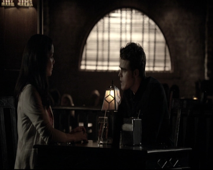 VampireDiariesWorld-dot-nl_6x20IdLeaveMyHappyHomeForYou0481.jpg