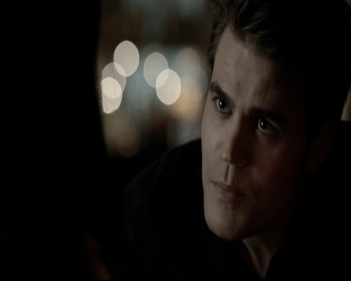 VampireDiariesWorld-dot-nl_6x20IdLeaveMyHappyHomeForYou0506.jpg