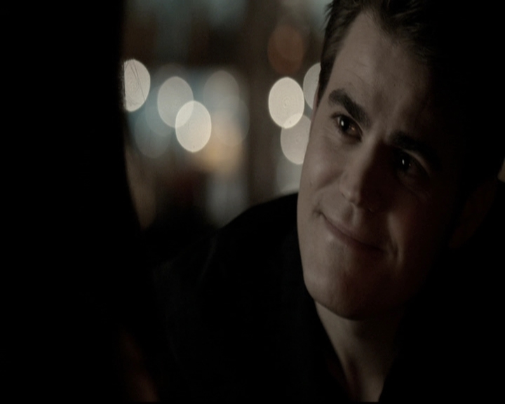 VampireDiariesWorld-dot-nl_6x20IdLeaveMyHappyHomeForYou0512.jpg