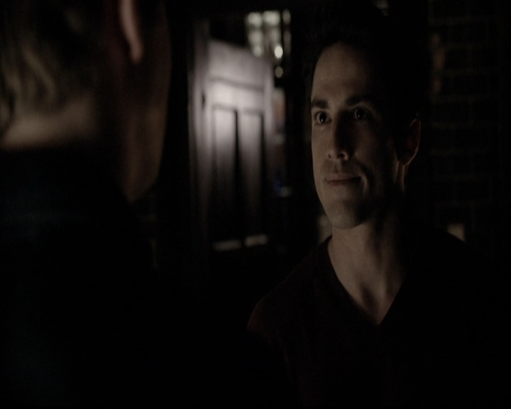 VampireDiariesWorld-dot-nl_6x20IdLeaveMyHappyHomeForYou0556.jpg