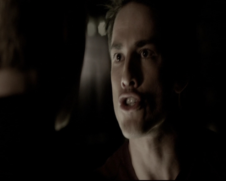 VampireDiariesWorld-dot-nl_6x20IdLeaveMyHappyHomeForYou0575.jpg