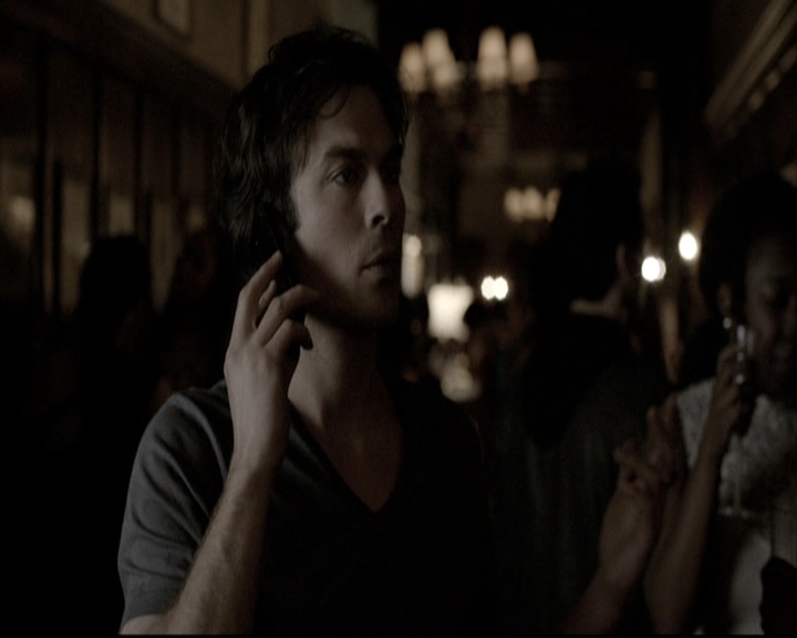 VampireDiariesWorld-dot-nl_6x20IdLeaveMyHappyHomeForYou0632.jpg