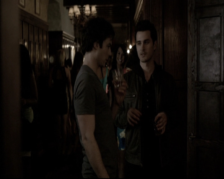 VampireDiariesWorld-dot-nl_6x20IdLeaveMyHappyHomeForYou0658.jpg