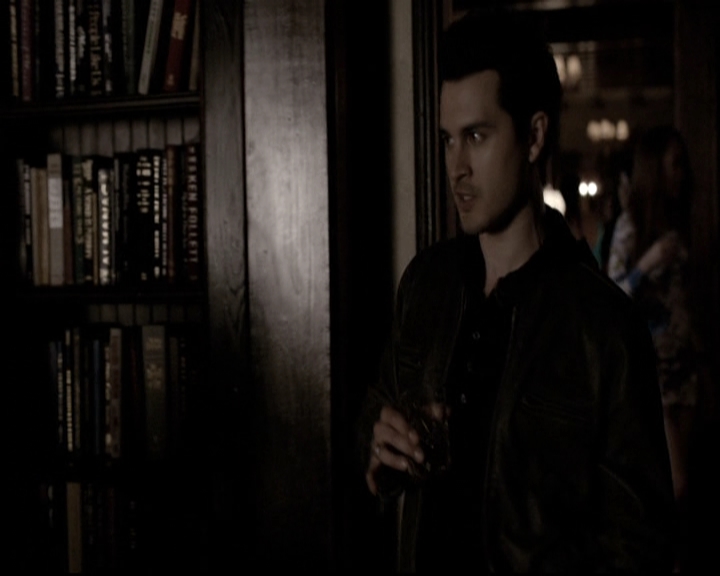 VampireDiariesWorld-dot-nl_6x20IdLeaveMyHappyHomeForYou0665.jpg