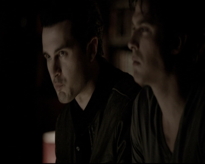 VampireDiariesWorld-dot-nl_6x20IdLeaveMyHappyHomeForYou0693.jpg