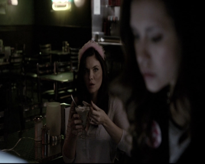 VampireDiariesWorld-dot-nl_6x20IdLeaveMyHappyHomeForYou0717.jpg